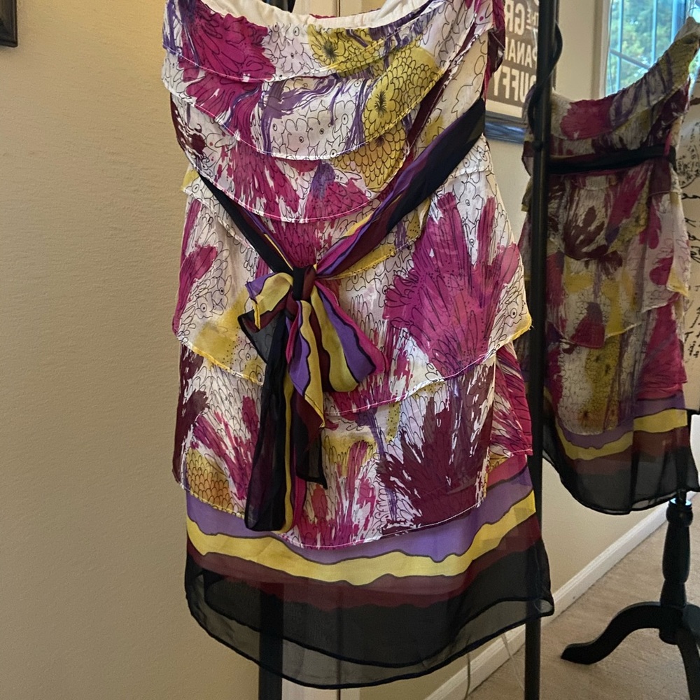 Delicate tiered strapless mini dress